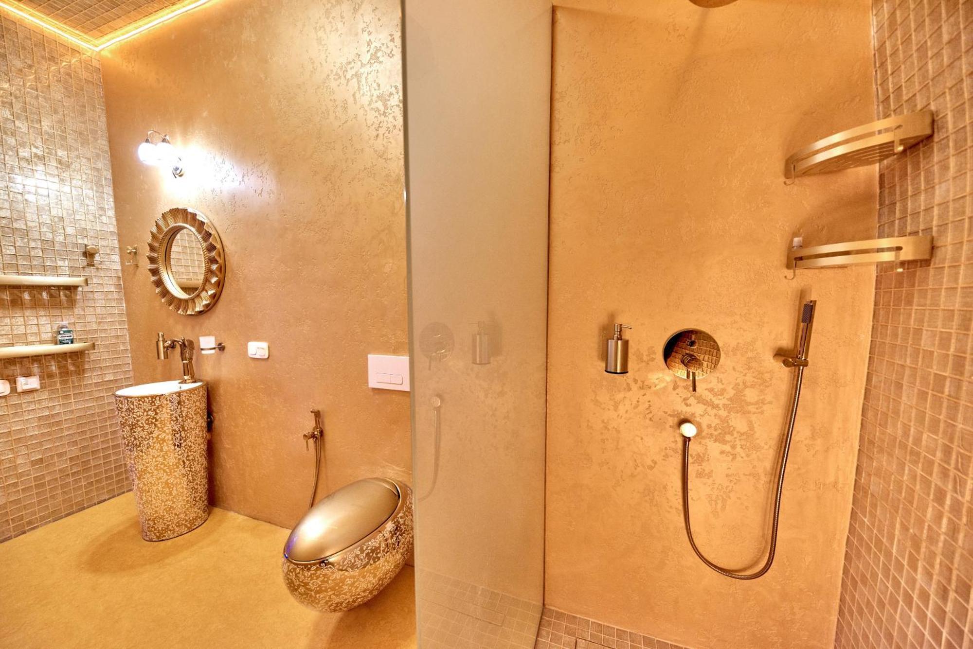 Country house Domeparty: Exclusive Dome House For Events Petropavlovskaya Borshchagovka