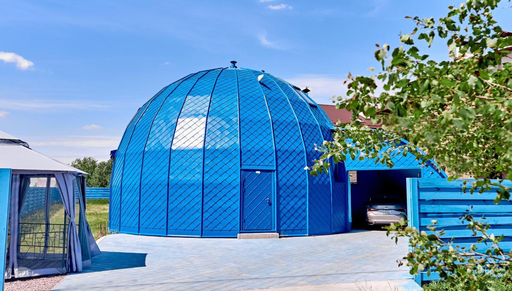 Domeparty: Exclusive Dome House For Events * Petropavlovskaya Borshchagovka