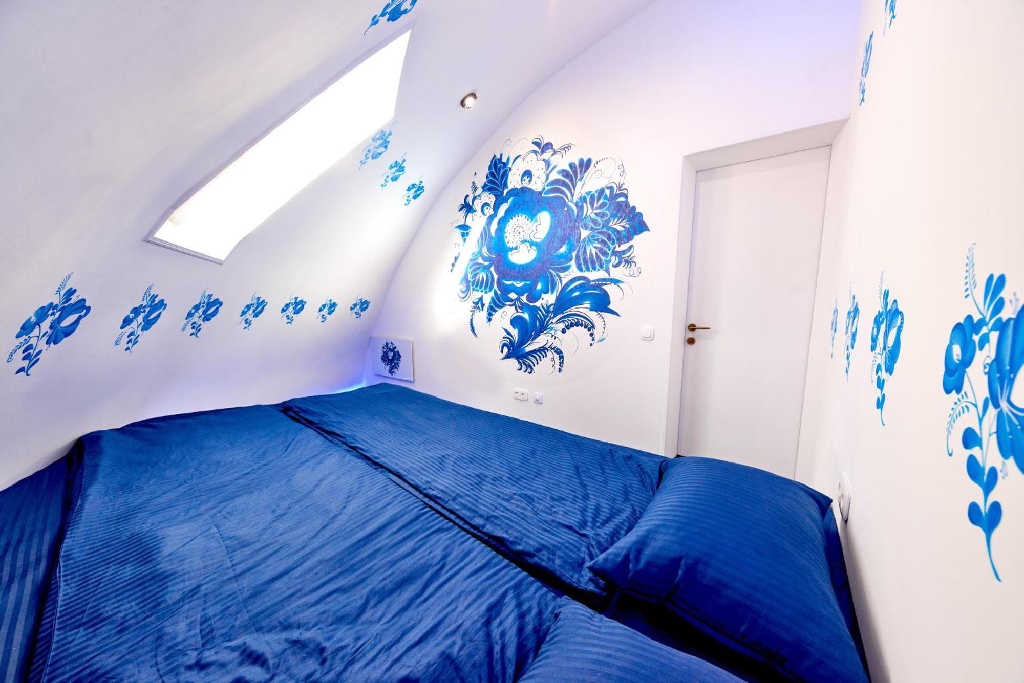 Country house Domeparty: Exclusive Dome House For Events Petropavlovskaya Borshchagovka